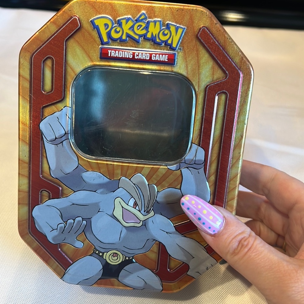 Pokémon Tin